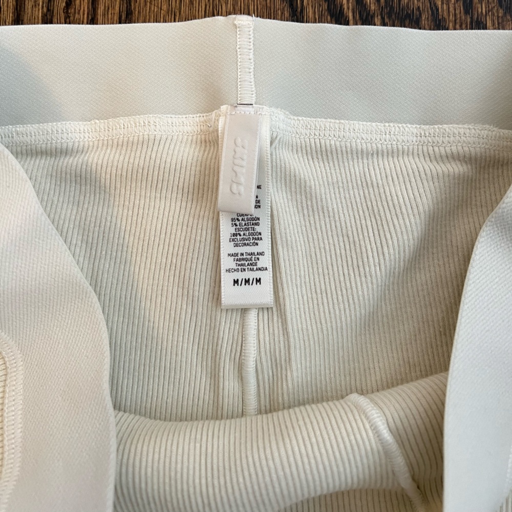 SKIMS Cotton Rib Boxer - Picture 5 of 5